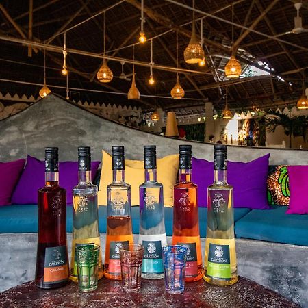 Tropical Boutique Hotel & Resto Pingwe Luaran gambar