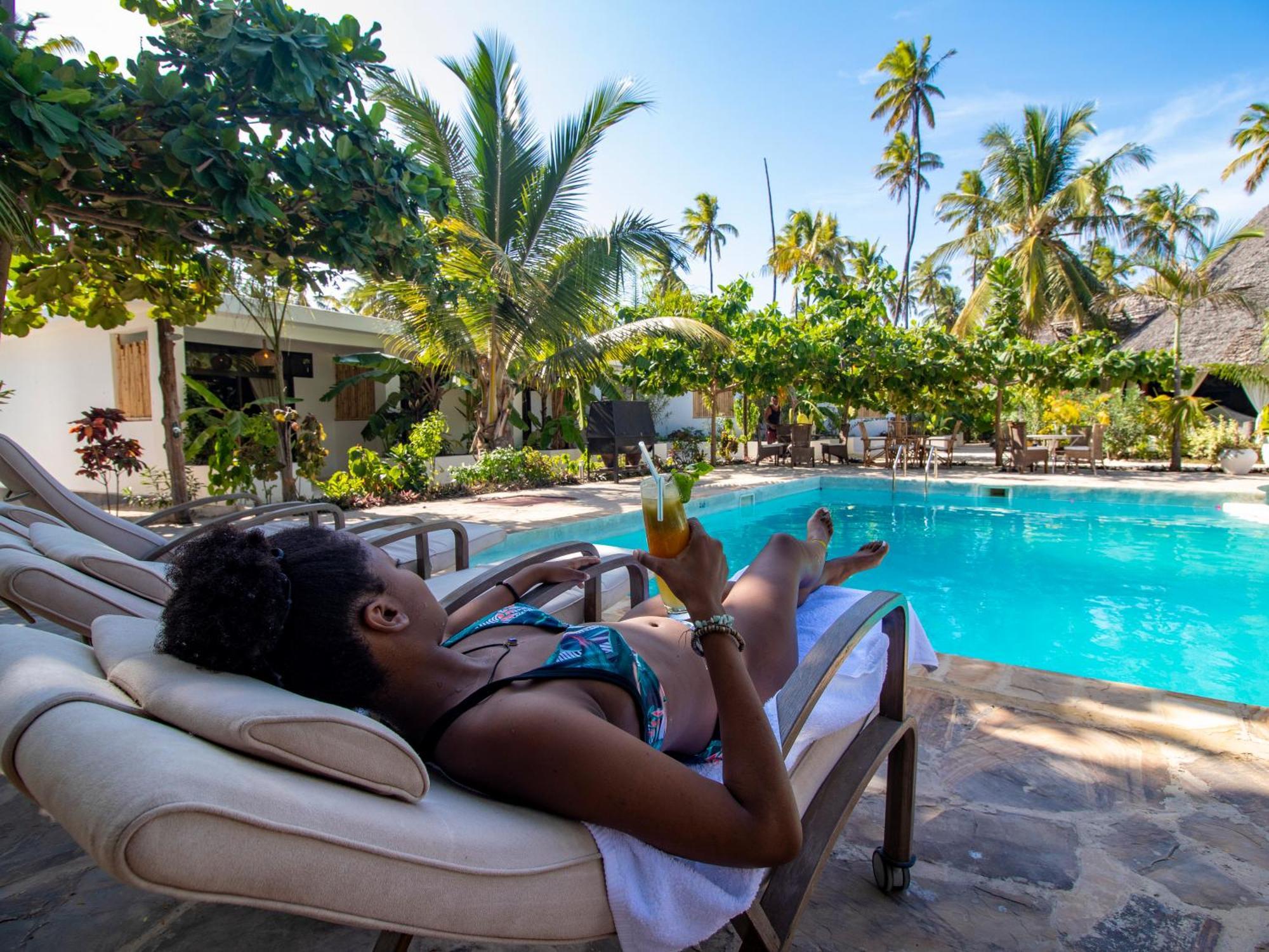 Tropical Boutique Hotel & Resto Pingwe Luaran gambar